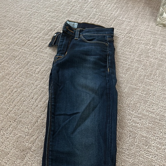 Hudson Jeans - Nico Midrise Size 24 - Picture 2 of 3